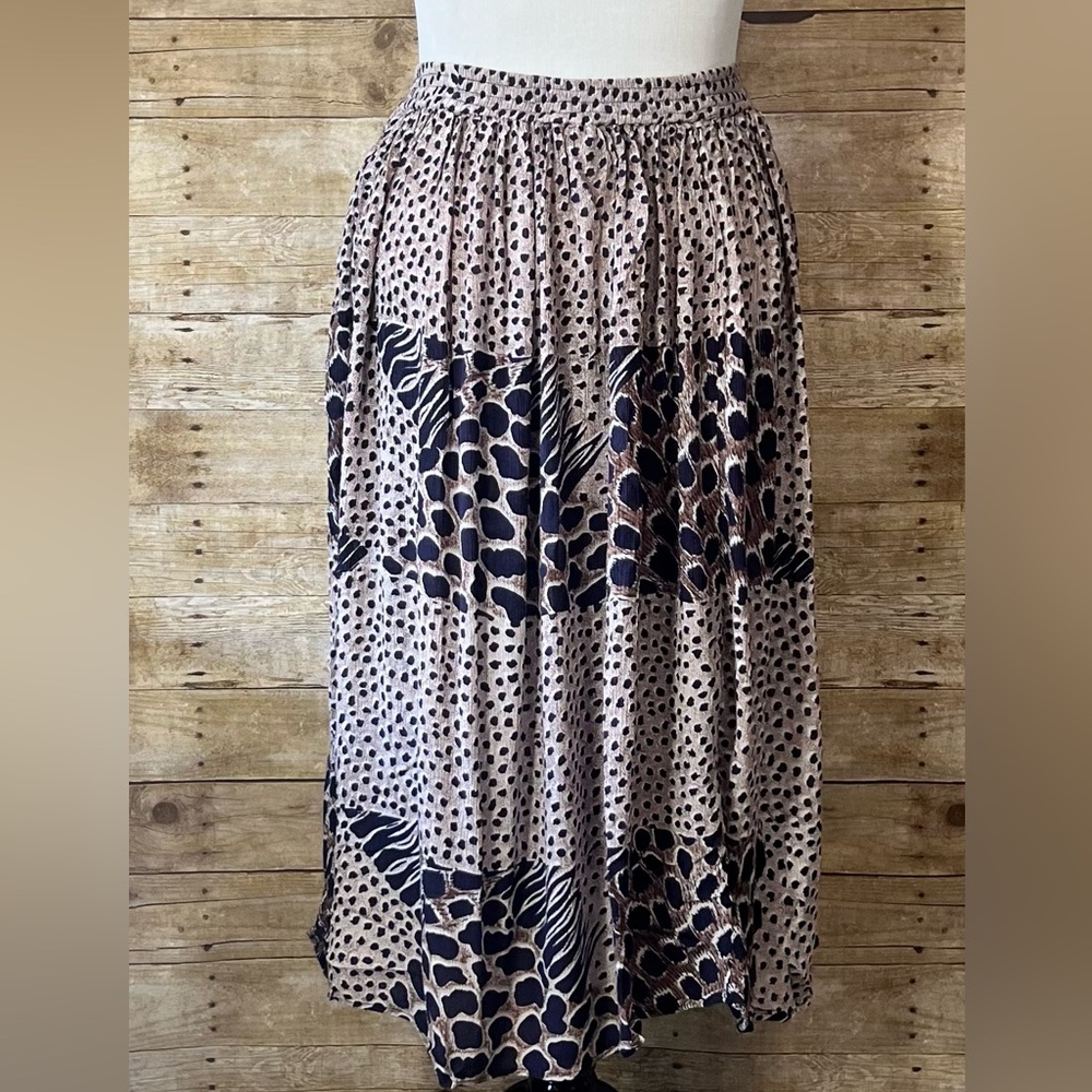 Symphony Womens Animal Print Midi Skirt Tan Navy Blue Rayon Smocked Waist Size M - Picture 6 of 8